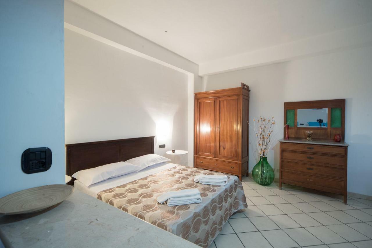 Casa Salice Hotel Sant'Alessio Siculo Exterior photo